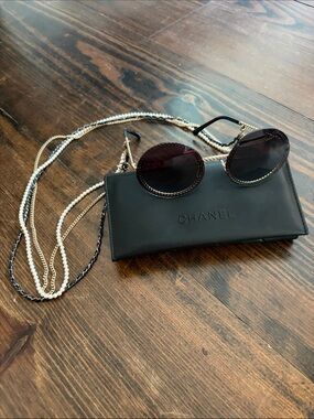 CHANEL Black Frame Sunglasses with Dark Gradient Lenses and Gold and Pearl Chain